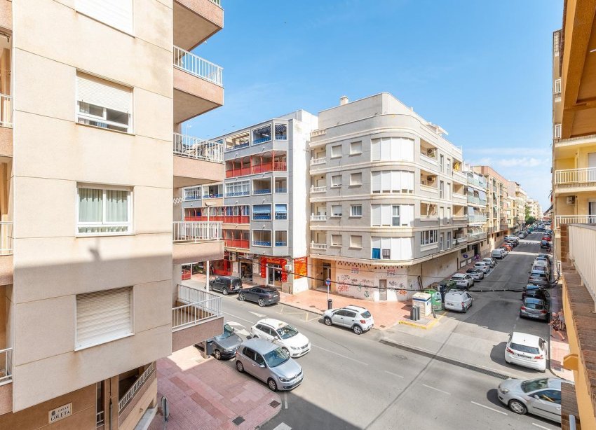 Resale - Apartment - Torrevieja - Centro