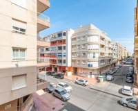 Resale - Apartment - Torrevieja - Centro