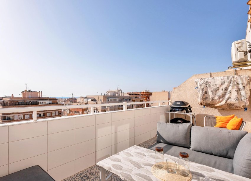 Resale - Apartment - Torrevieja - Centro