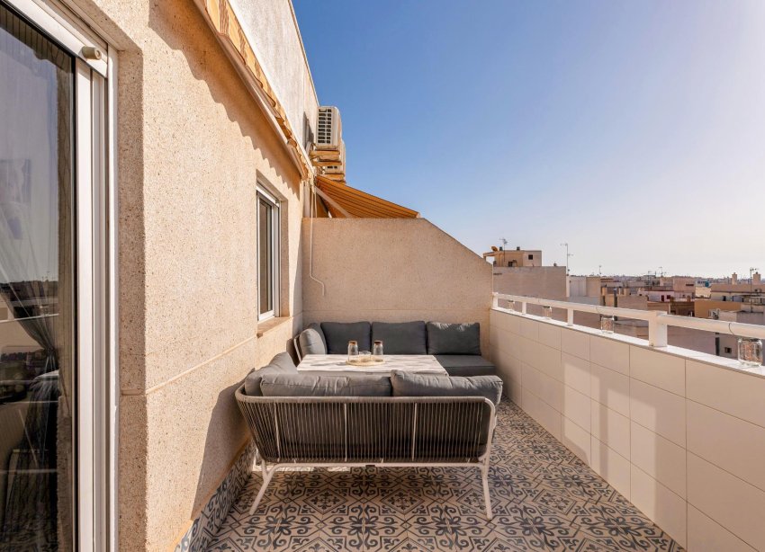 Resale - Apartment - Torrevieja - Centro