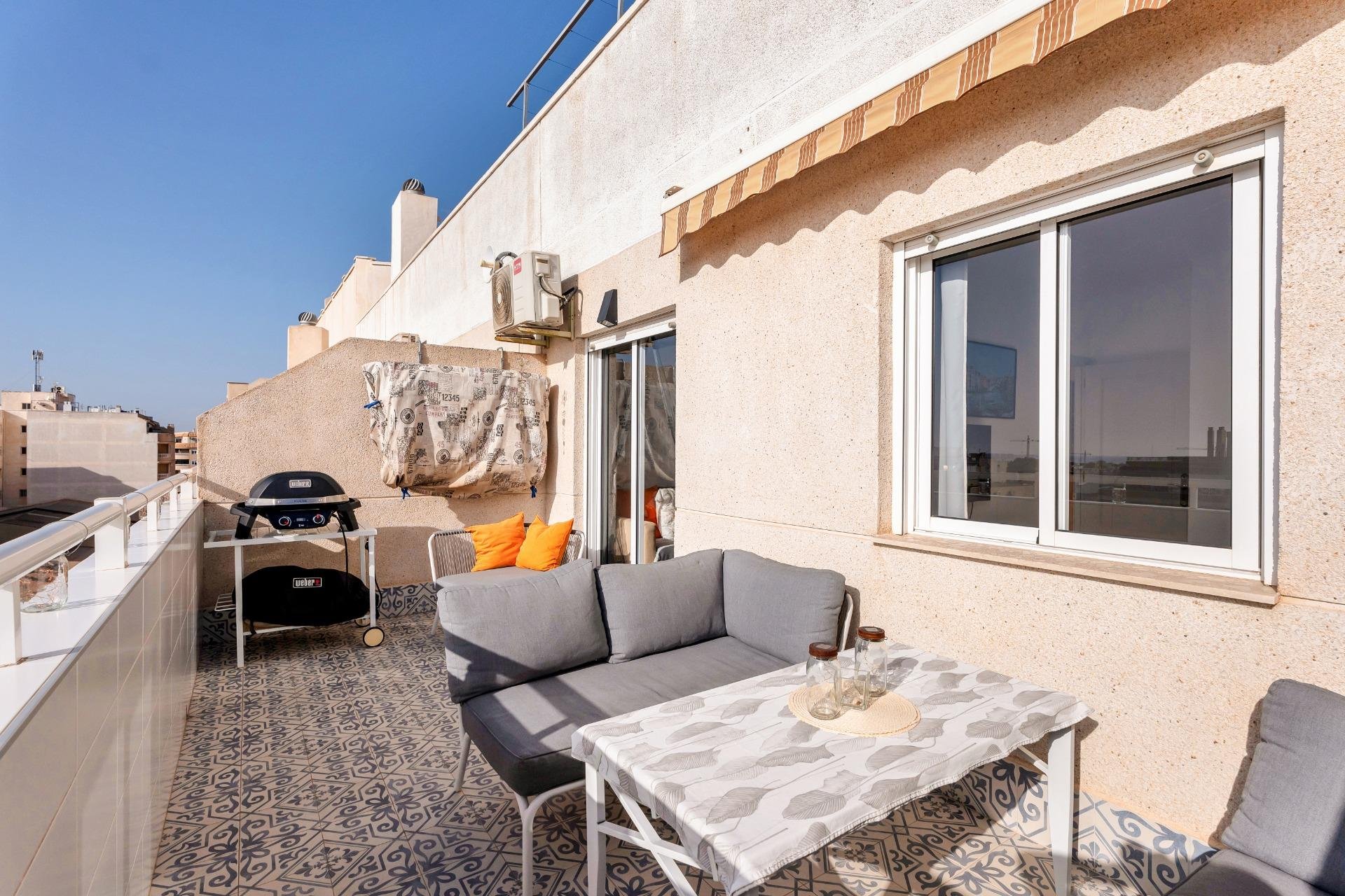 Resale - Apartment - Torrevieja - Centro