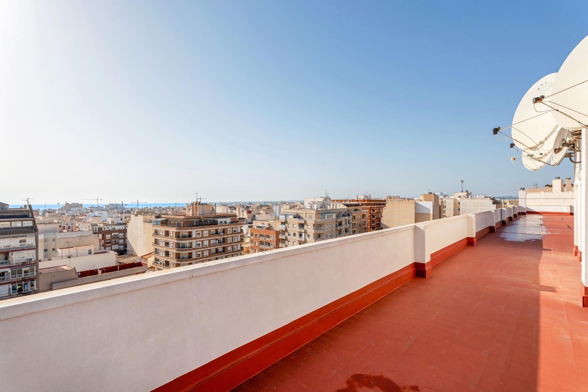 Resale - Apartment - Torrevieja - Centro