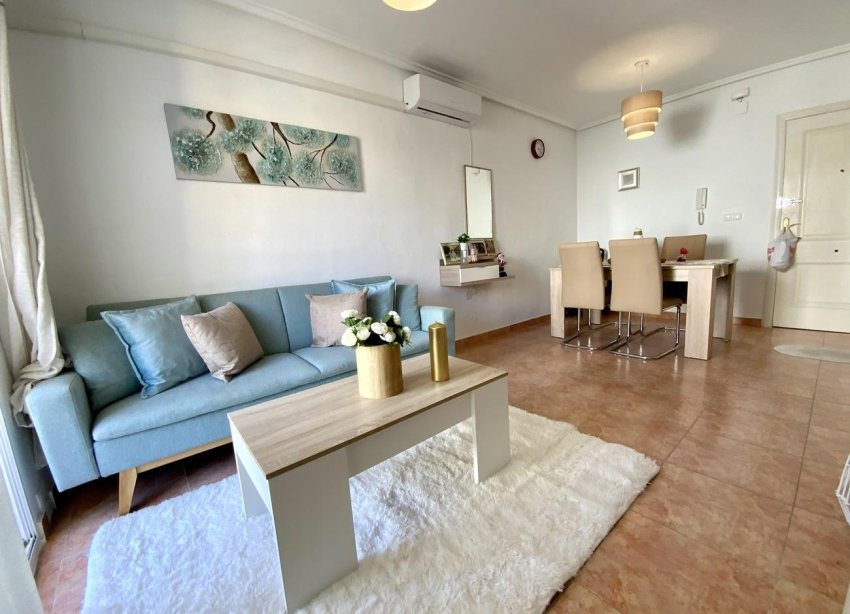 Resale - Apartment - Torrevieja - Centro