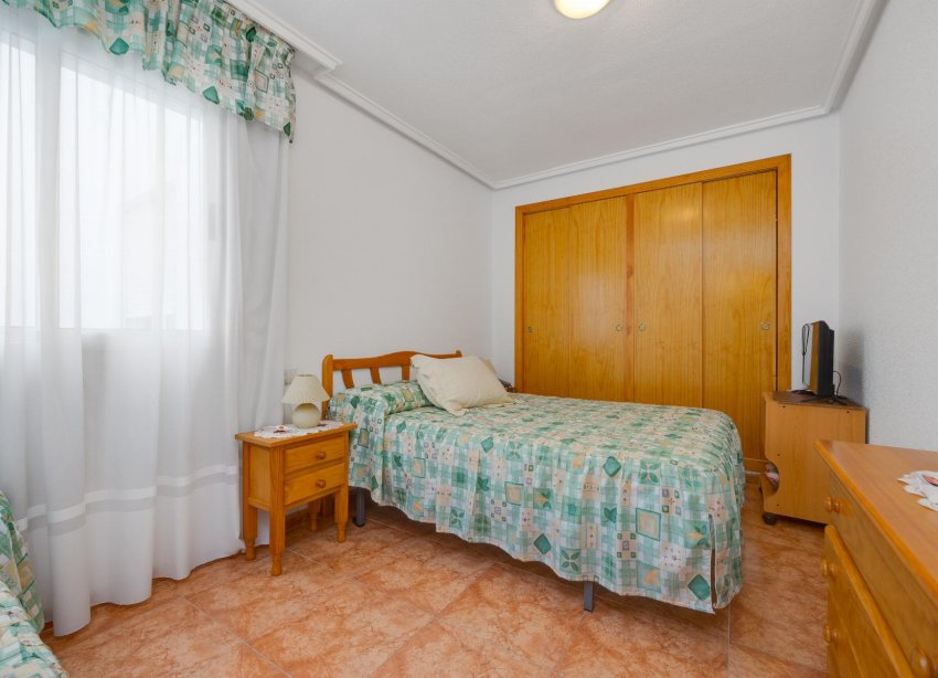 Resale - Apartment - Torrevieja - Centro