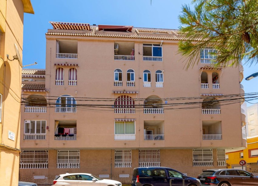 Resale - Apartment - Torrevieja - Centro