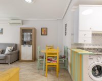 Resale - Apartment - Torrevieja - Centro