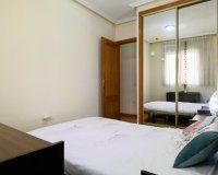 Resale - Apartment - Torrevieja - Centro