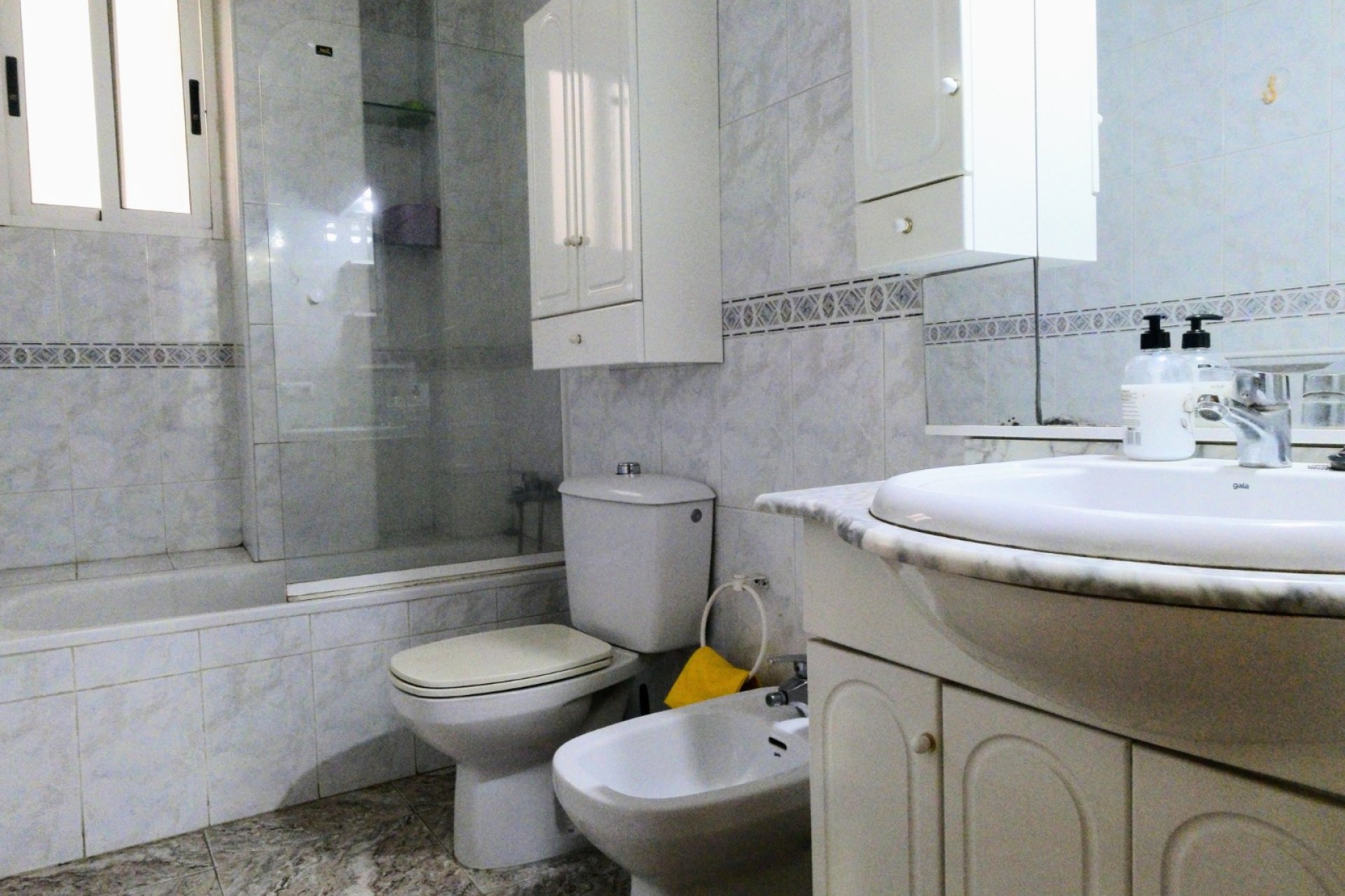 Resale - Apartment - Torrevieja - Centro