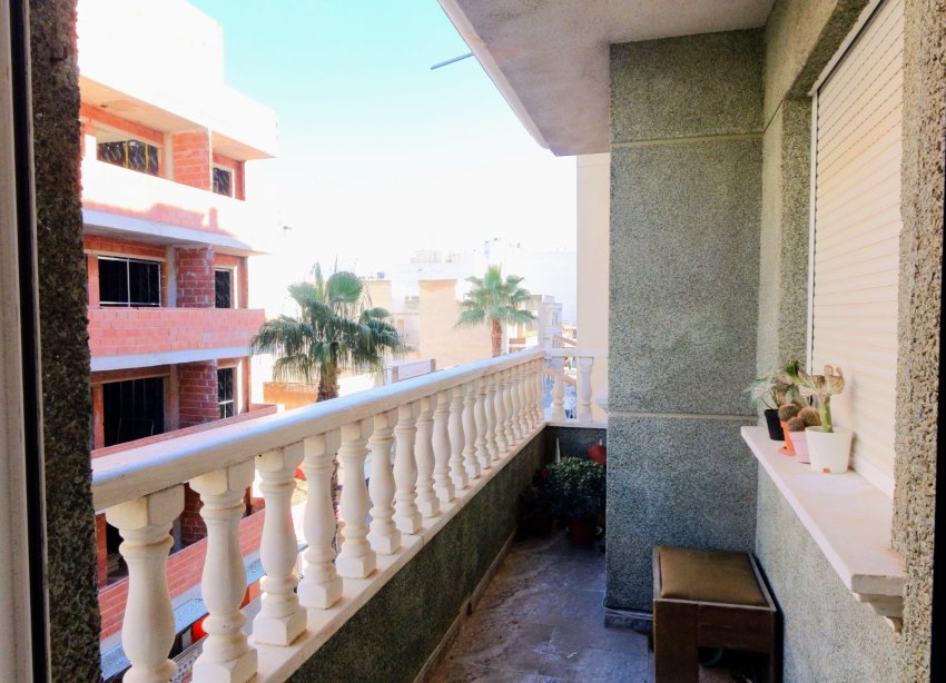 Resale - Apartment - Torrevieja - Centro