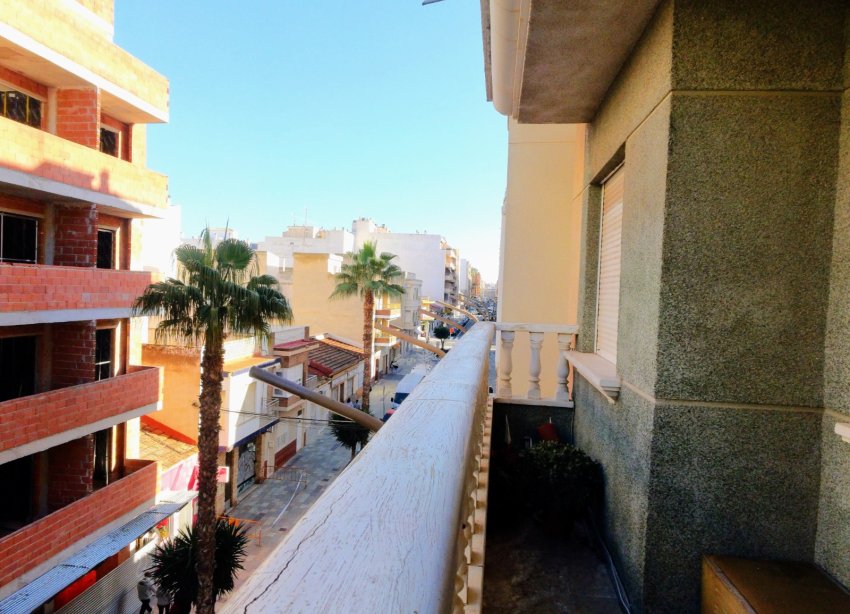 Resale - Apartment - Torrevieja - Centro