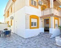 Resale - Apartment - Torrevieja - Centro