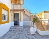 Resale - Apartment - Torrevieja - Centro