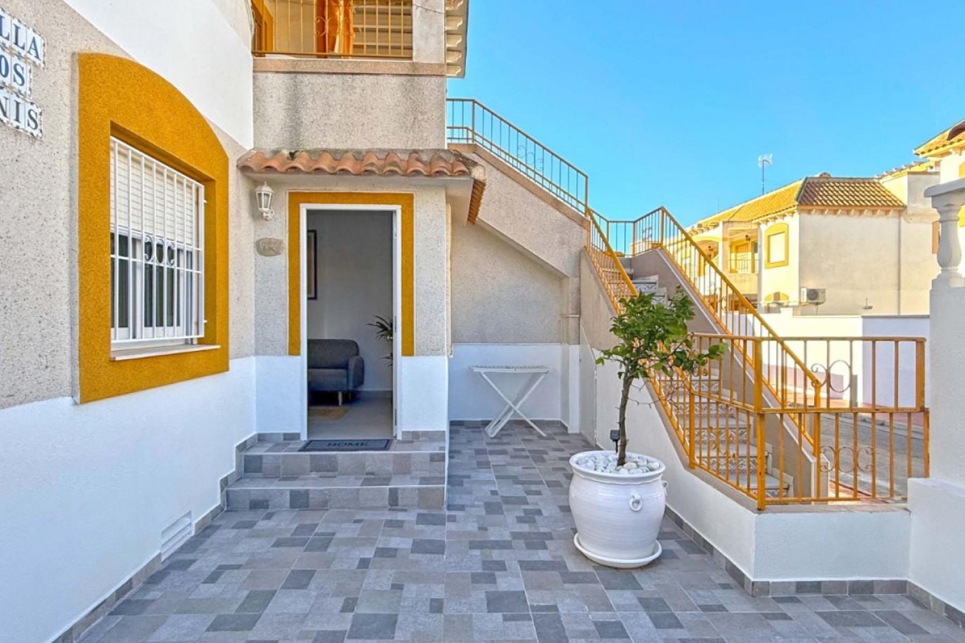 Resale - Apartment - Torrevieja - Centro