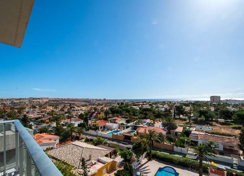 Resale - Apartment - Torrevieja - Centro