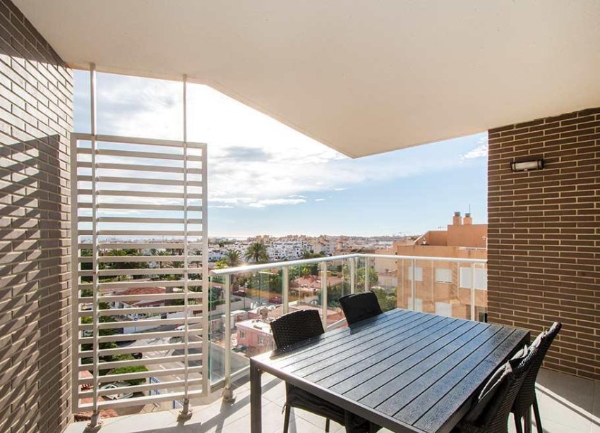 Resale - Apartment - Torrevieja - Centro