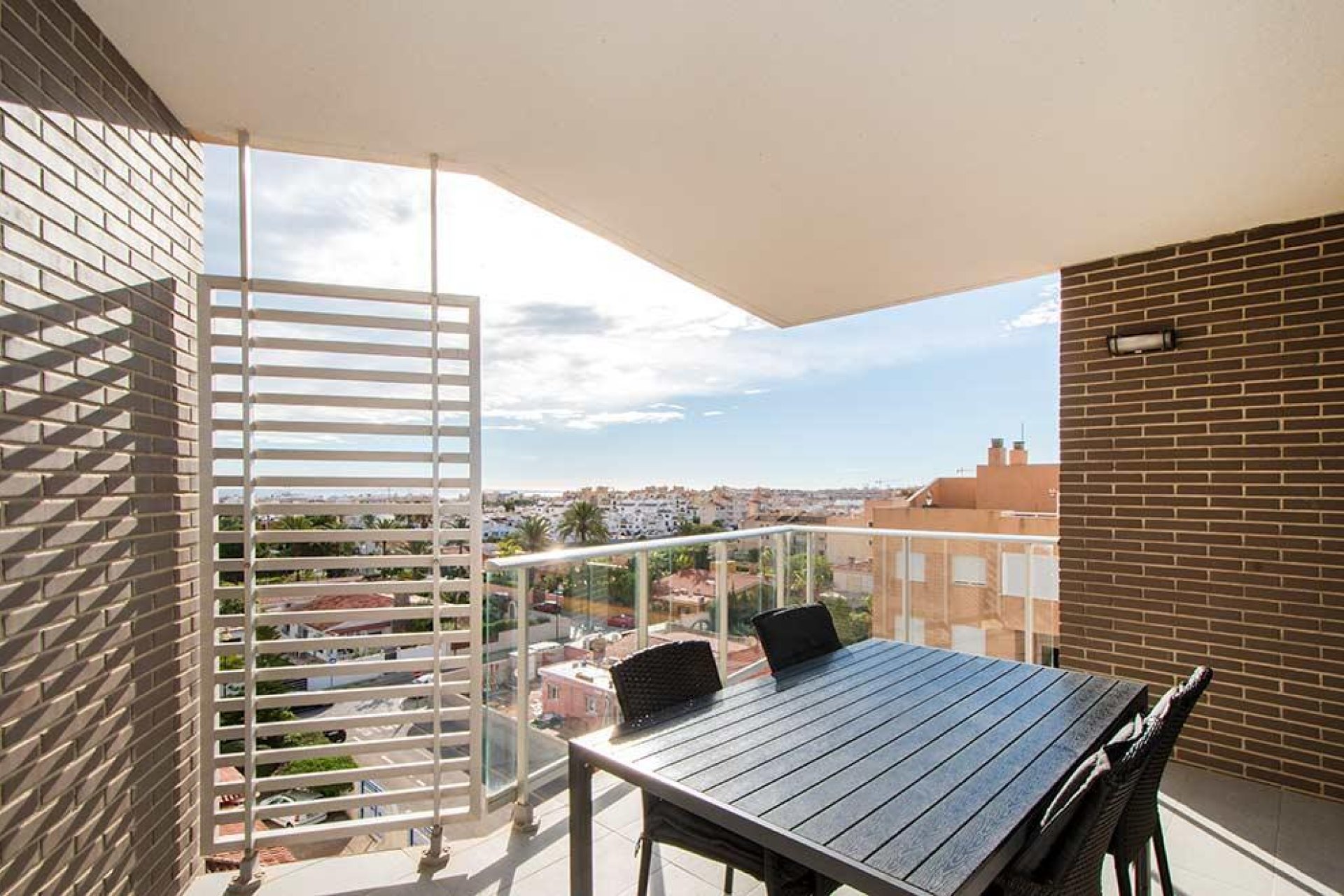 Resale - Apartment - Torrevieja - Centro