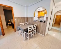 Resale - Apartment - Torrevieja - Centro