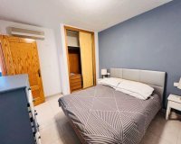 Resale - Apartment - Torrevieja - Centro