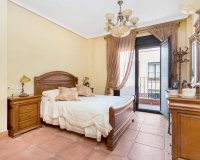 Resale - Apartment - Torrevieja - Centro