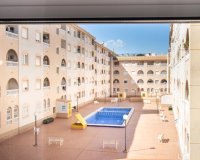 Resale - Apartment - Torrevieja - Centro