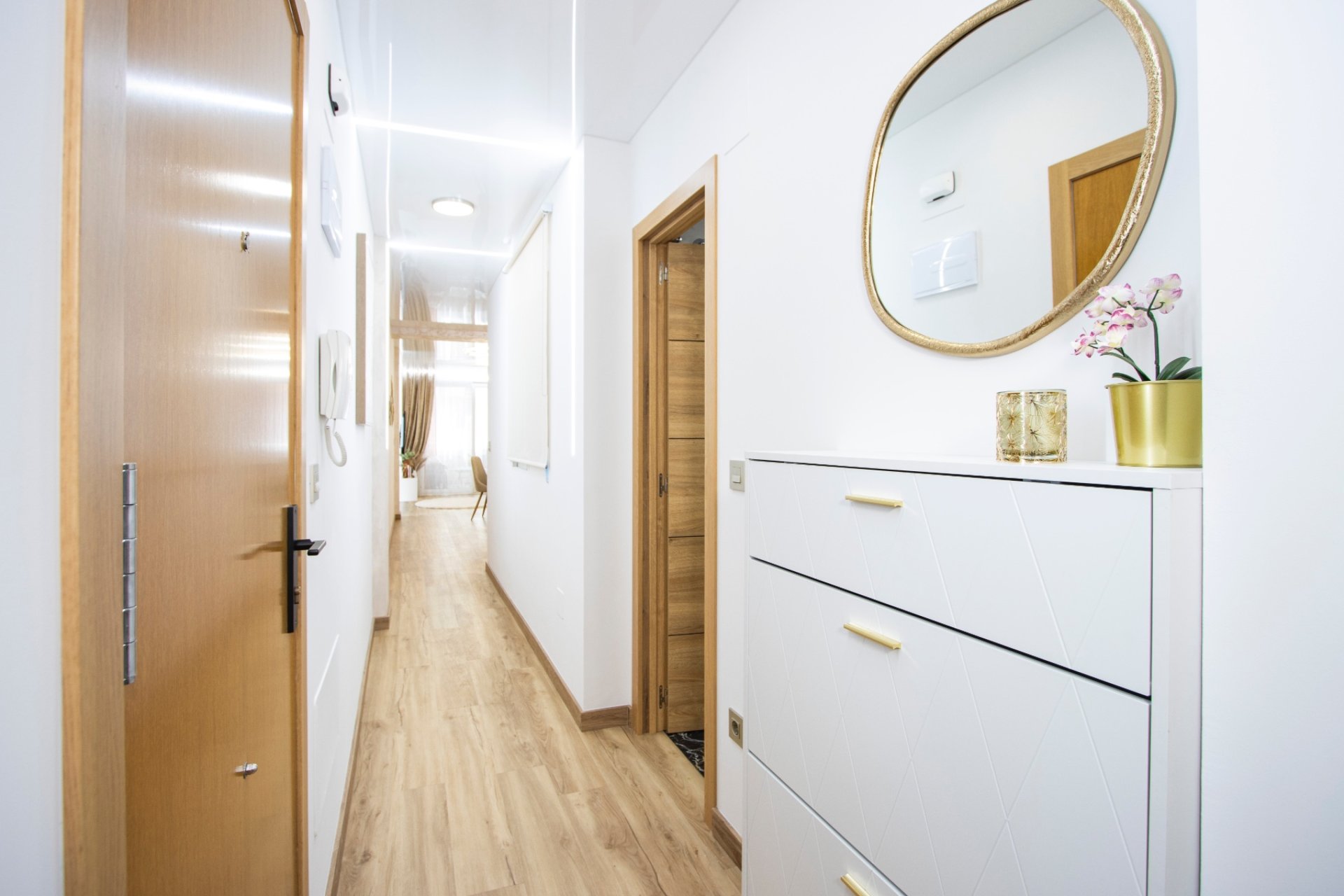 Resale - Apartment - Torrevieja - Centro