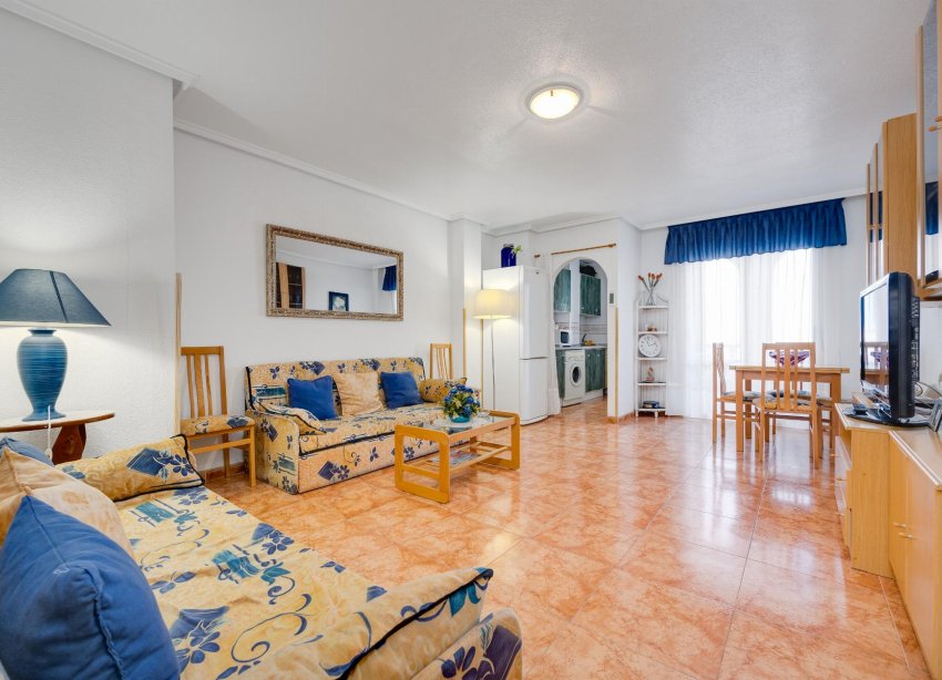 Resale - Apartment - Torrevieja - Centro