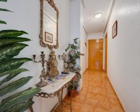 Resale - Apartment - Torrevieja - Centro