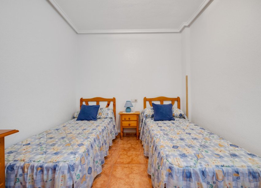 Resale - Apartment - Torrevieja - Centro