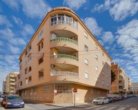 Resale - Apartment - Torrevieja - Centro