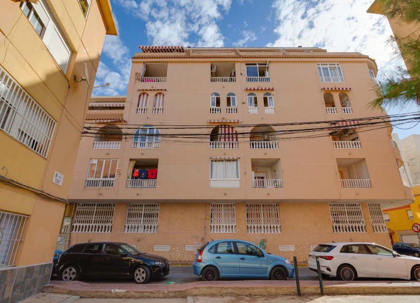 Resale - Apartment - Torrevieja - Centro