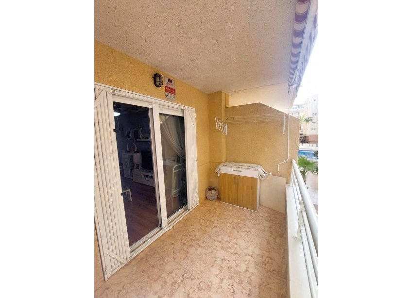 Resale - Apartment - Torrevieja - Centro