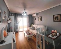 Resale - Apartment - Torrevieja - Centro