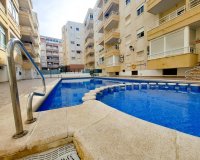 Resale - Apartment - Torrevieja - Centro