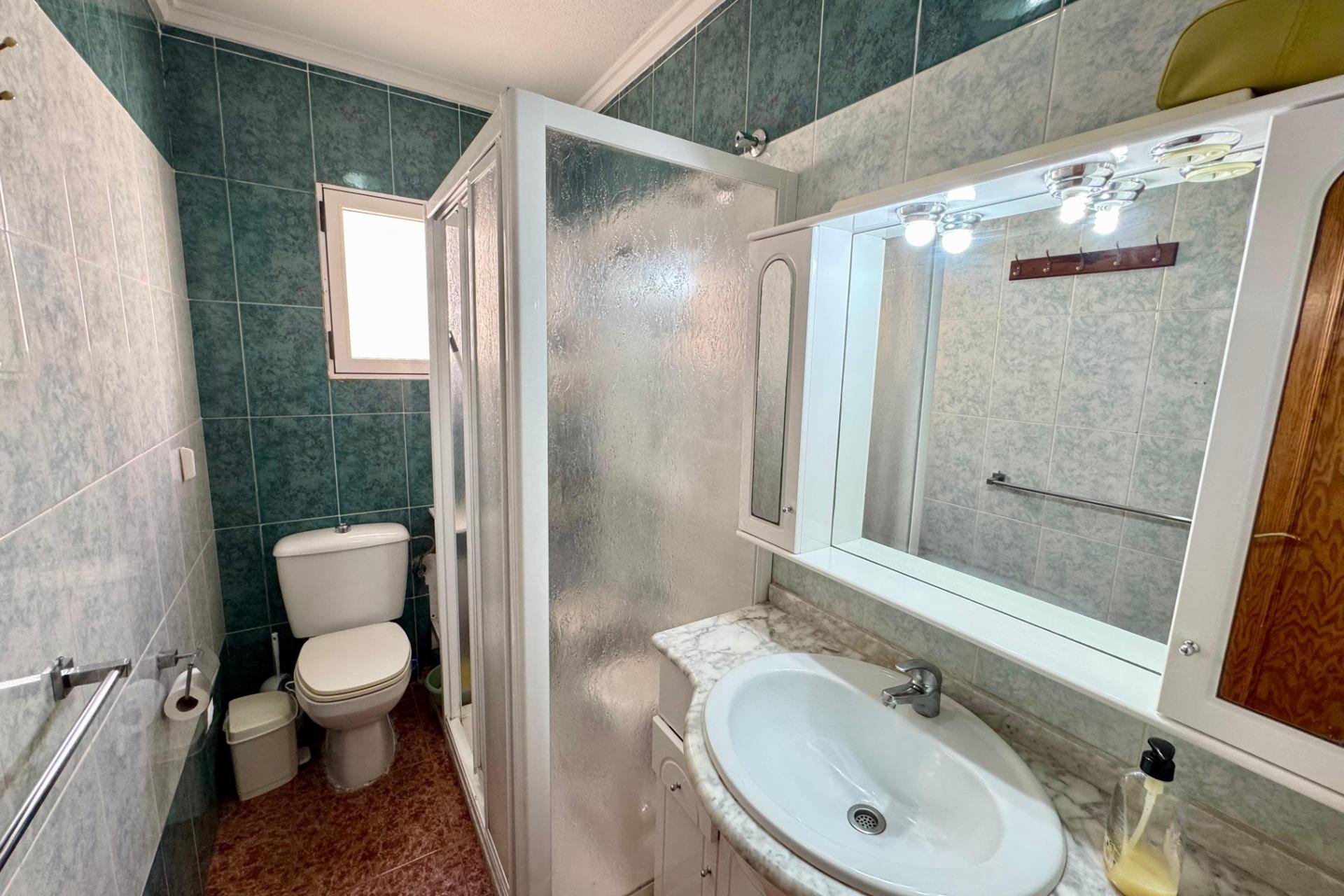 Resale - Apartment - Torrevieja - Centro