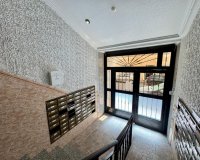 Resale - Apartment - Torrevieja - Centro