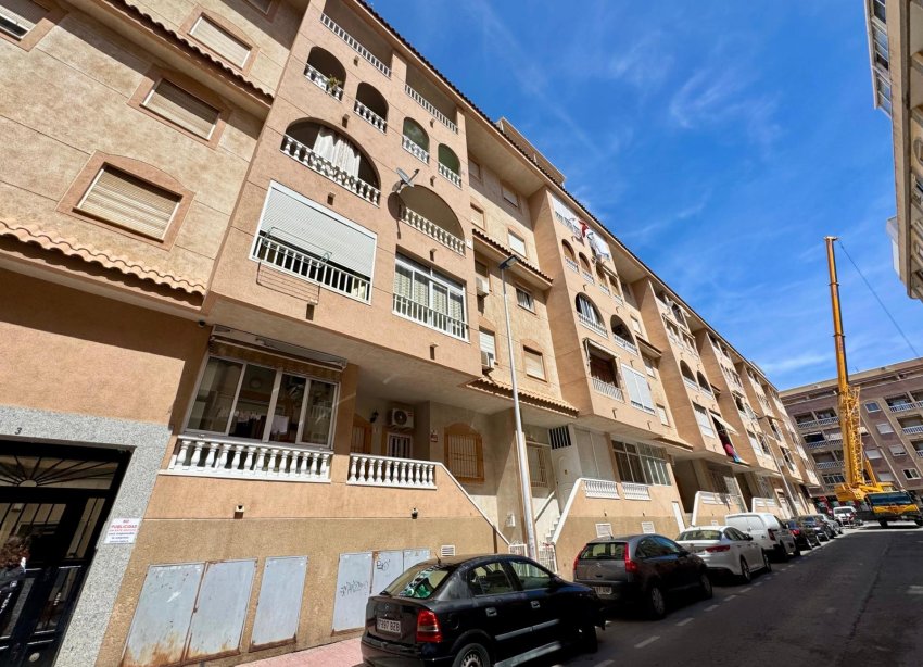 Resale - Apartment - Torrevieja - Centro