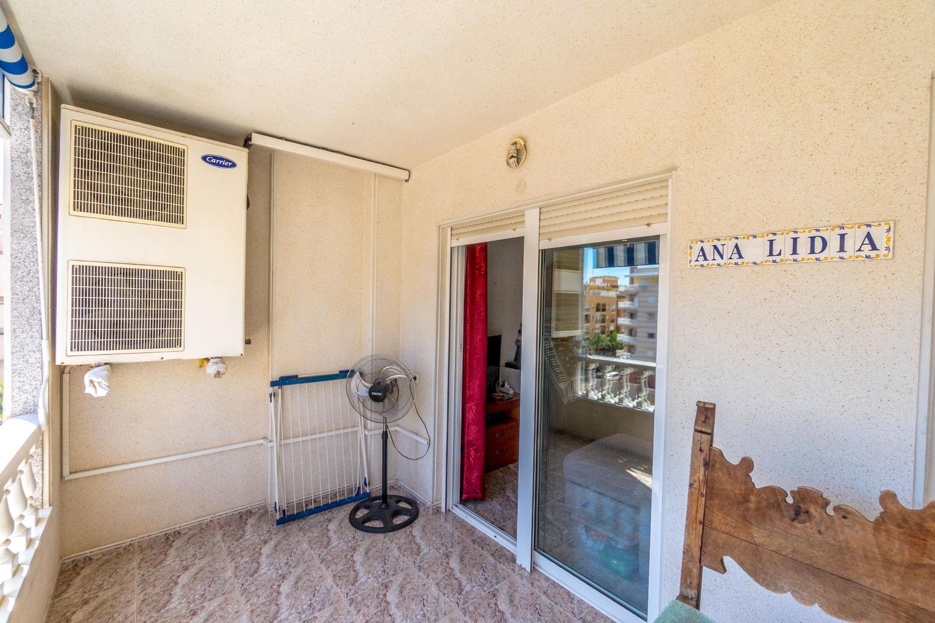 Resale - Apartment - Torrevieja - Centro