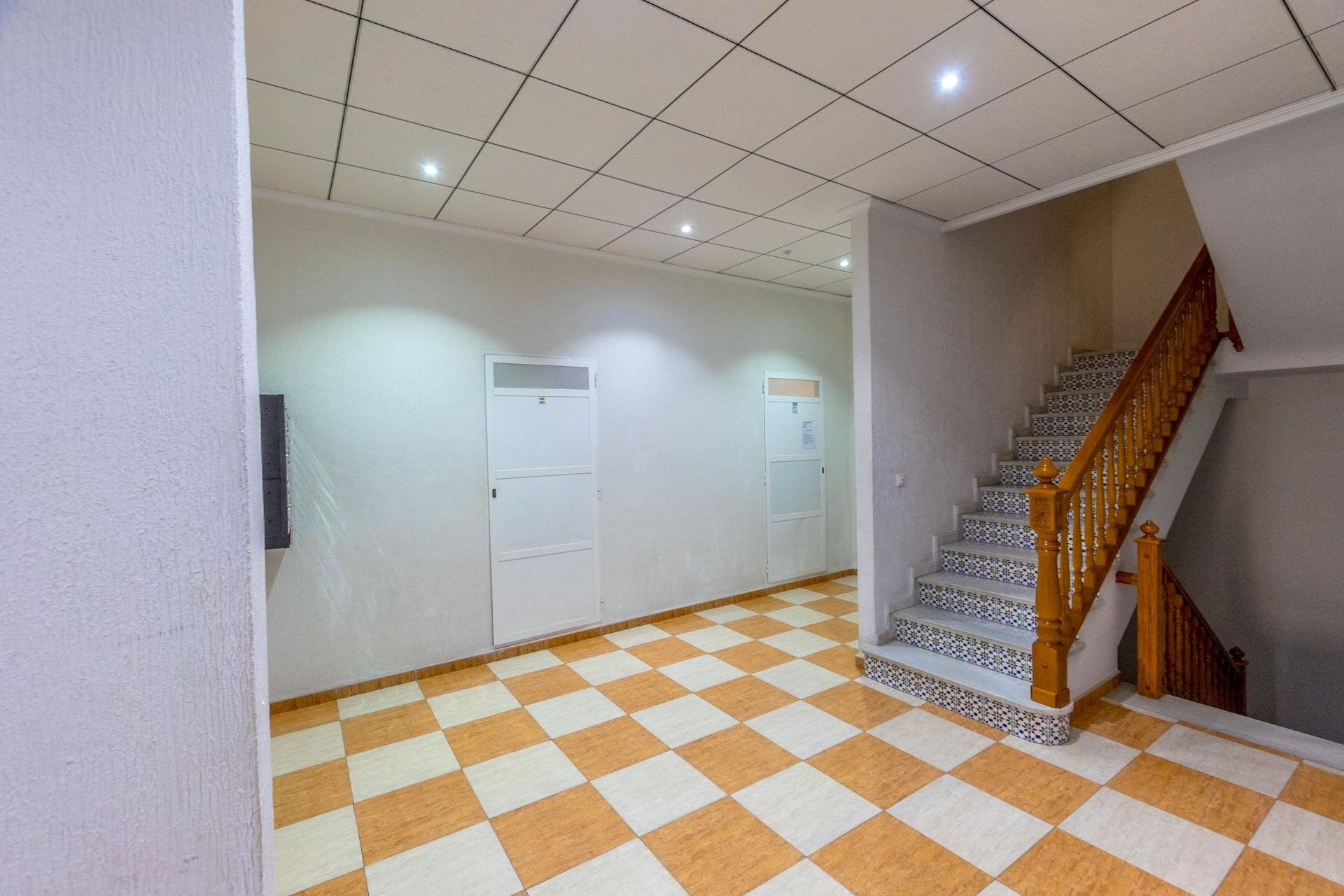 Resale - Apartment - Torrevieja - Centro
