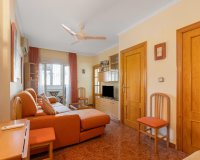 Resale - Apartment - Torrevieja - Centro
