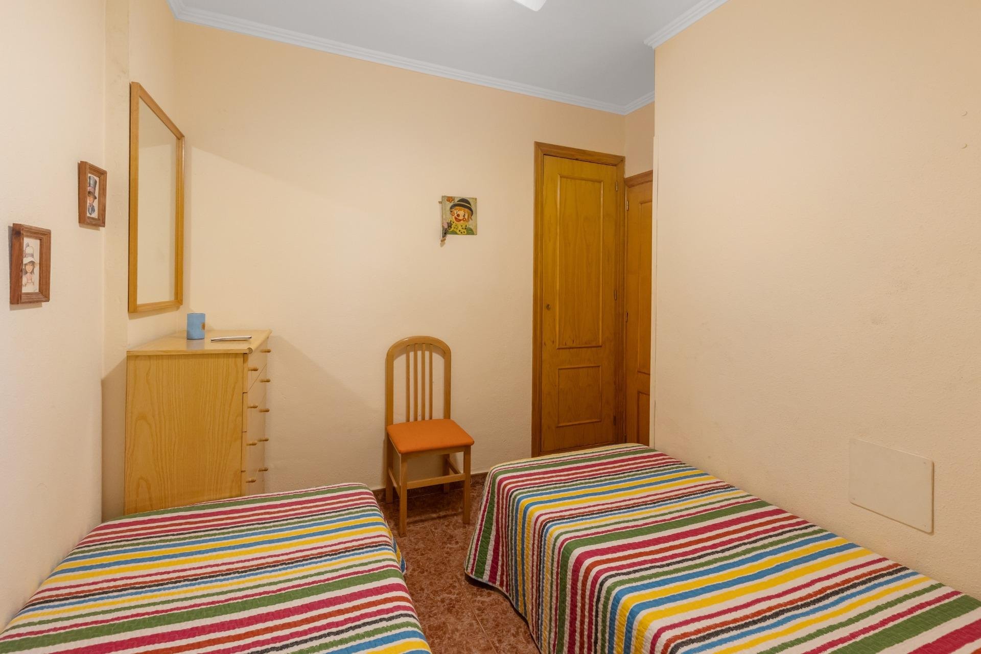 Resale - Apartment - Torrevieja - Centro