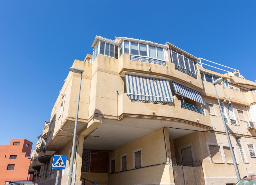 Resale - Apartment - Torrevieja - Centro