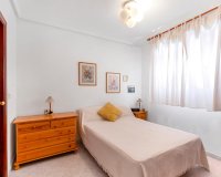 Resale - Apartment - Torrevieja - Centro