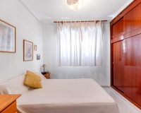 Resale - Apartment - Torrevieja - Centro