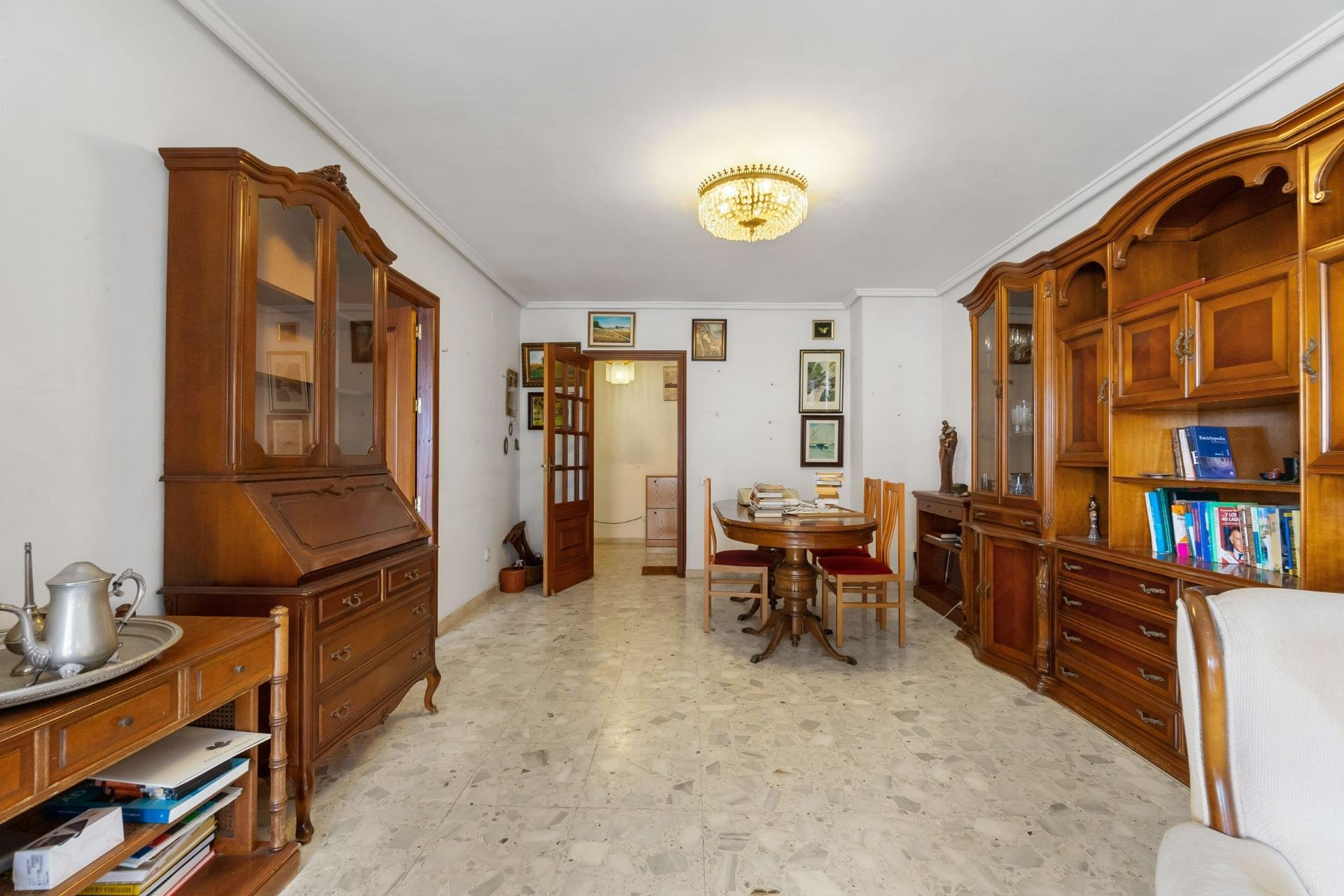 Resale - Apartment - Torrevieja - Centro