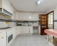 Resale - Apartment - Torrevieja - Centro