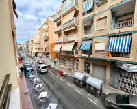 Resale - Apartment - Torrevieja - Centro