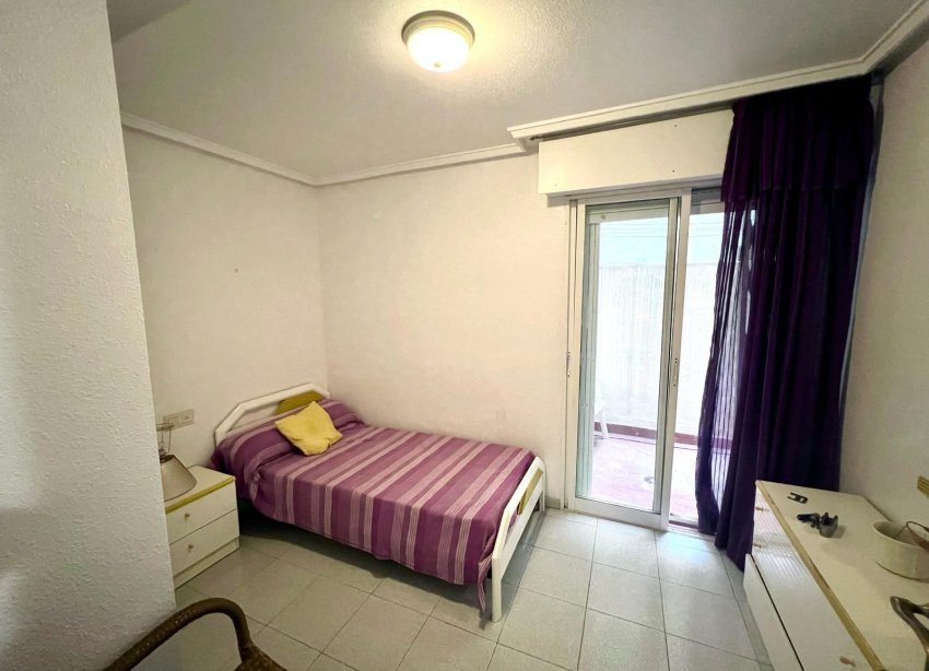 Resale - Apartment - Torrevieja - Centro