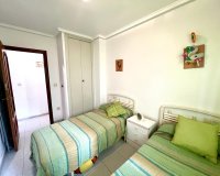 Resale - Apartment - Torrevieja - Centro