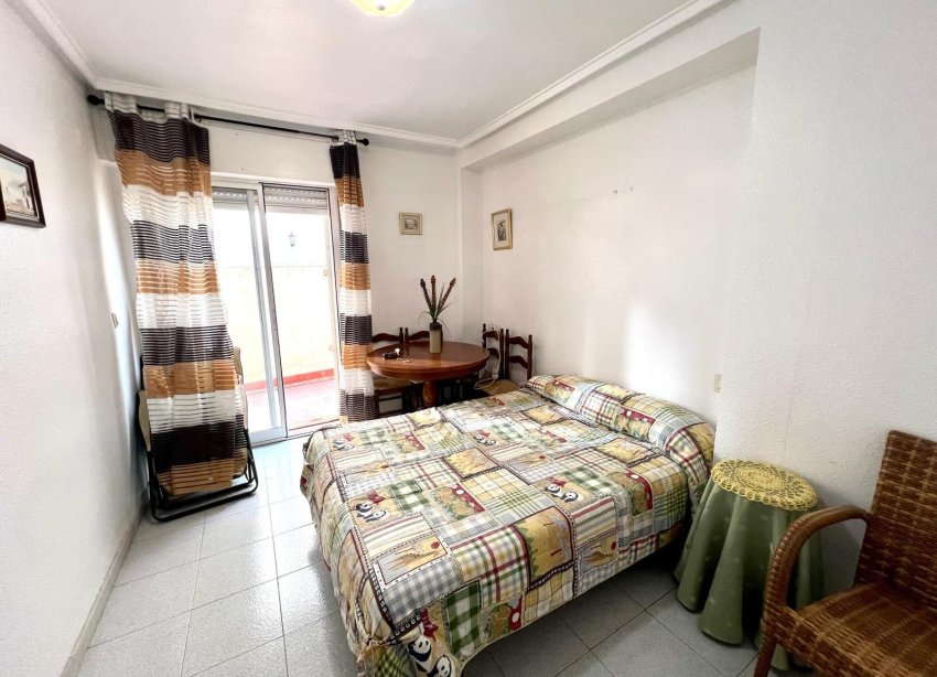 Resale - Apartment - Torrevieja - Centro