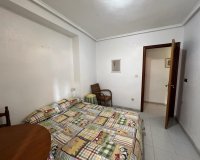 Resale - Apartment - Torrevieja - Centro